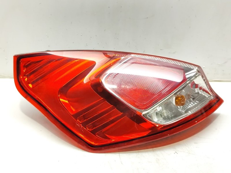 Recambio de piloto trasero izquierdo para ford fiesta (ccn) trend referencia OEM IAM C1BB13405AE  