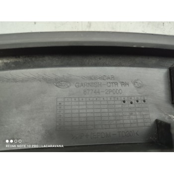 Recambio de aletin trasero derecho para kia sorento emotion 4wd referencia OEM IAM 877442P000  