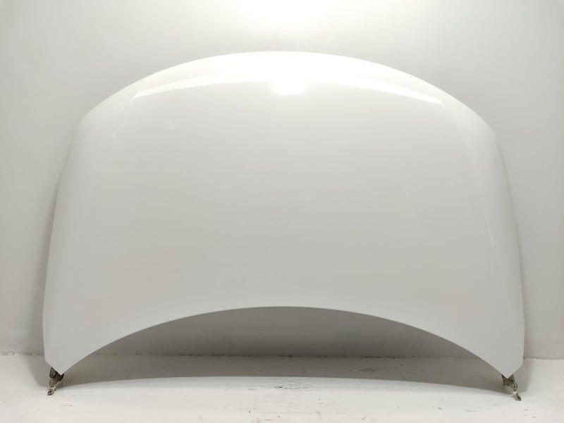 Recambio de capo para kia sorento emotion 4wd referencia OEM IAM 664002P000  