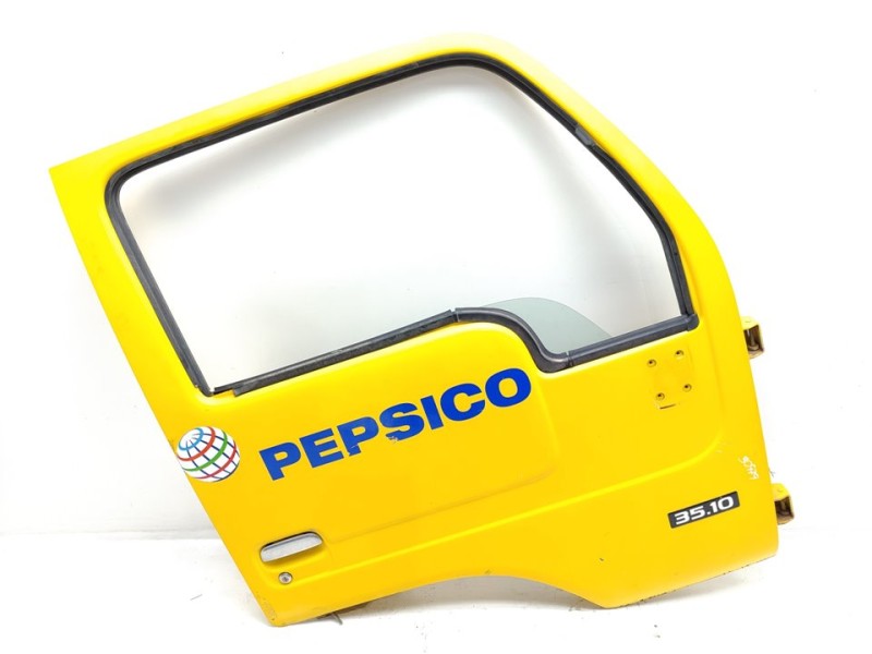 Recambio de puerta delantera derecha para nissan cabstar 01.04  cabina simple cabina individual referencia OEM IAM   