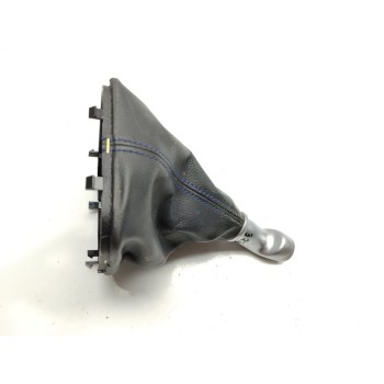 Recambio de guarnecidos palanca cambio para hyundai tucson 25 aniversario 4x2 referencia OEM IAM 84653D7200  