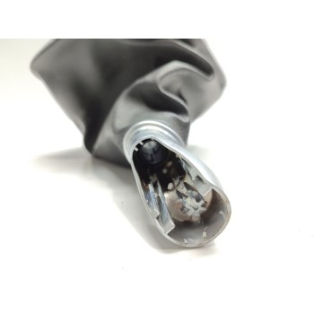 Recambio de guarnecidos palanca cambio para hyundai tucson 25 aniversario 4x2 referencia OEM IAM 84653D7200  