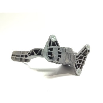 Recambio de pedal acelerador para suzuki swace 1.8 hybrid gle referencia OEM IAM 7811002210  