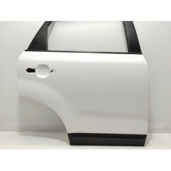 Recambio de puerta trasera derecha para kia sorento emotion 4wd referencia OEM IAM 770042P010  