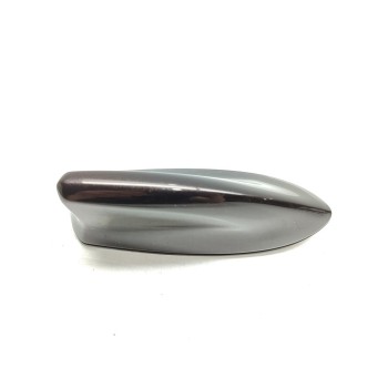 Recambio de antena para suzuki swace 1.8 hybrid gle referencia OEM IAM 8607747010A0  