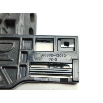 Recambio de antena para suzuki swace 1.8 hybrid gle referencia OEM IAM 8686242010  