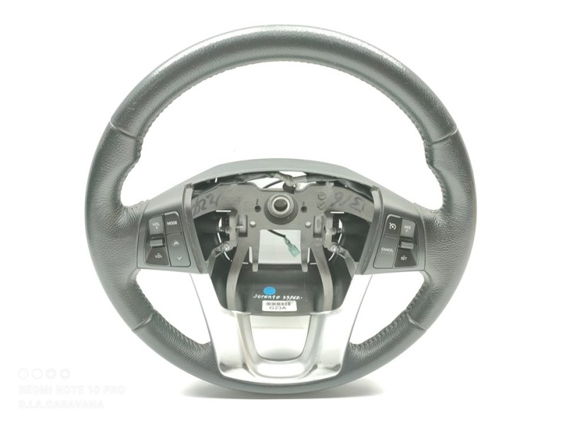 Recambio de volante para kia sorento emotion 4wd referencia OEM IAM 561002P230AMN  