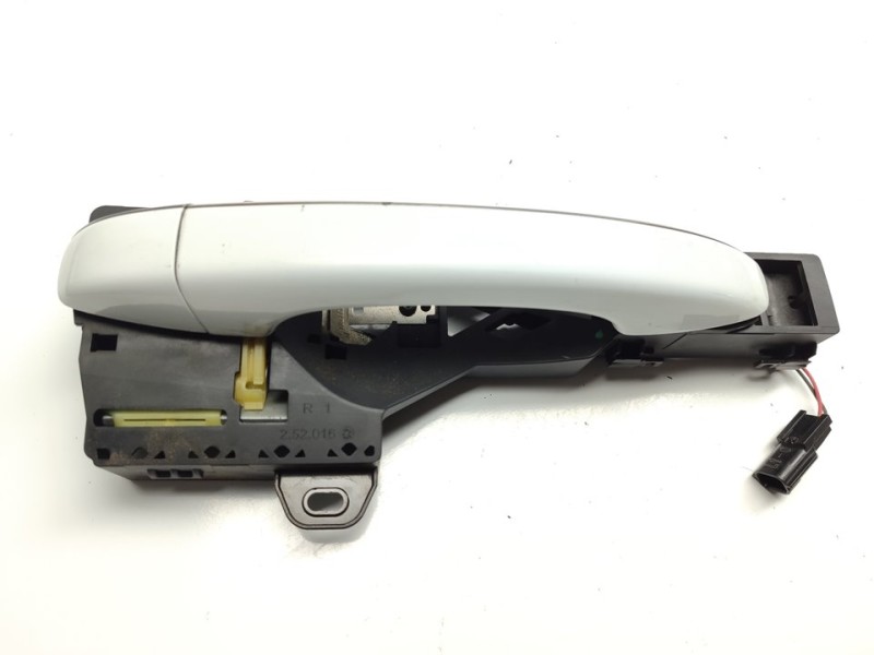 Recambio de maneta exterior trasera derecha para renault talisman icon referencia OEM IAM 806068026R  