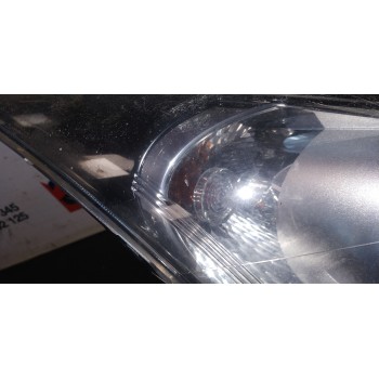 Recambio de faro derecho para chevrolet cruze ls referencia OEM IAM   
