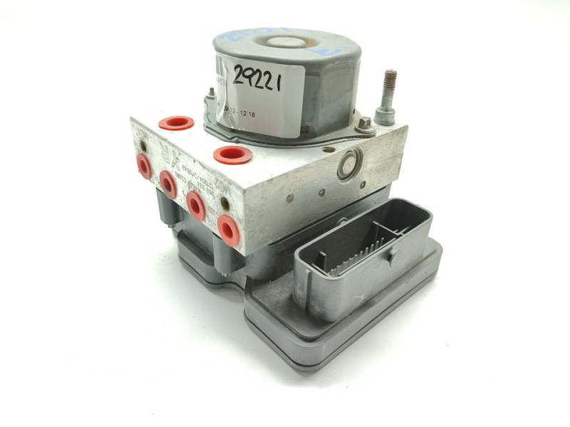 Recambio de abs para toyota auris active referencia OEM IAM 4454002380  