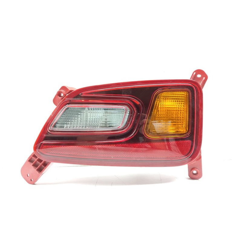 Recambio de piloto trasero derecho para hyundai kona essence 2wd referencia OEM IAM 92406J90  