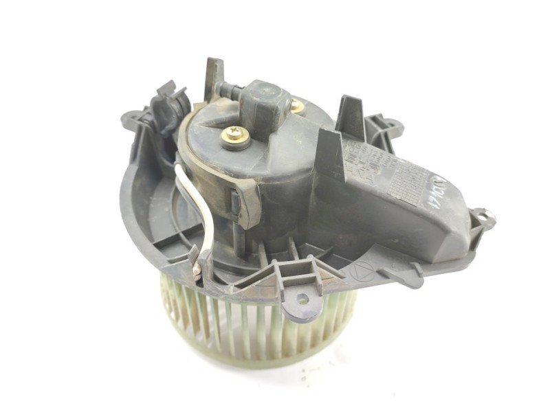 Recambio de ventilador calefaccion para citroën xsara berlina 1.6 16v satisfaction referencia OEM IAM 210681233F  