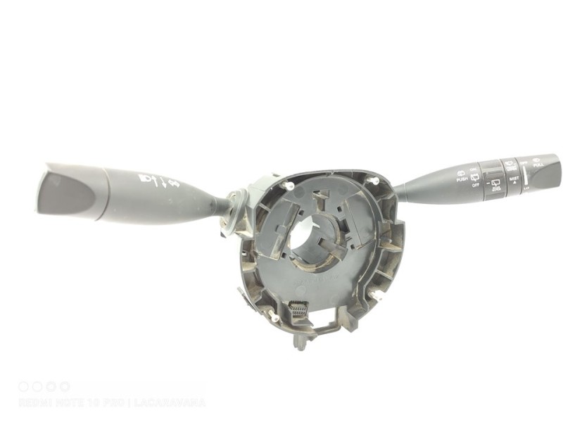 Recambio de mando multifuncion para jeep cherokee limited 4wd referencia OEM IAM P68189101AG  