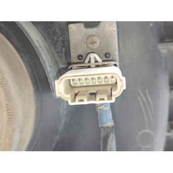 Recambio de faro derecho para mitsubishi montero (v20/v40) 2500 td gls (4-ptas.) referencia OEM IAM MB831072  