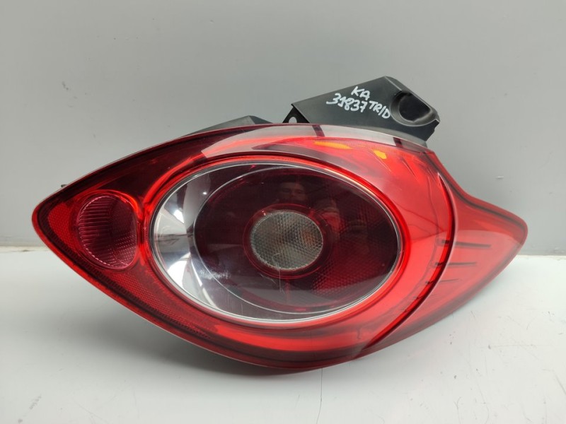 Recambio de piloto trasero derecho para ford ka (ccu) titanium referencia OEM IAM 21730202  