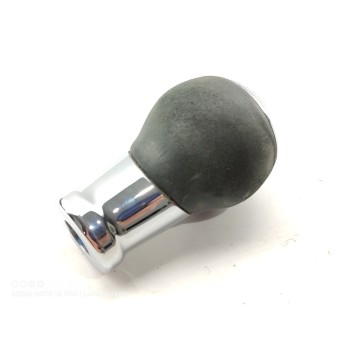 Recambio de guarnecidos palanca cambio para nissan np300 pick-up (d23) acenta double cab 4x4 referencia OEM IAM 969354KJ1A  