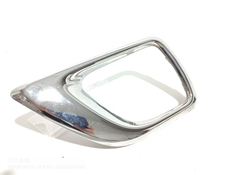 Recambio de molduras delanteras para nissan np300 pick-up (d23) acenta double cab 4x4 referencia OEM IAM 622574KJ0A  