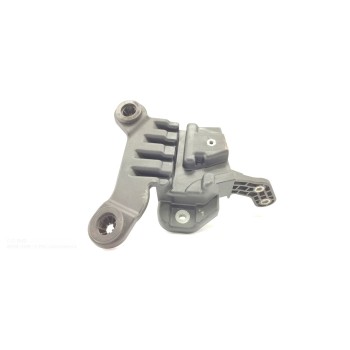 Recambio de soporte bateria para land rover range rover evoque evoque hse referencia OEM IAM K8D2114B06A  