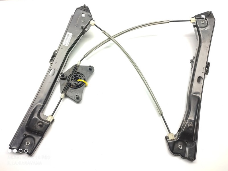 Recambio de elevalunas delantero derecho para volkswagen jetta (162) sport referencia OEM IAM 5C6837462  