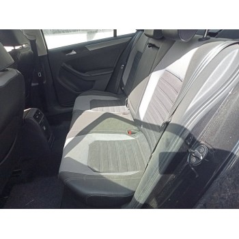 Recambio de juego asientos completo para volkswagen jetta (162) sport referencia OEM IAM   