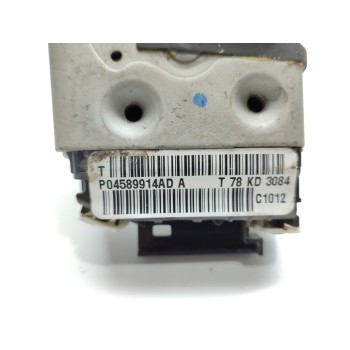 Recambio de cerradura puerta trasera derecha para jeep cherokee limited 4wd referencia OEM IAM 4589914AD  