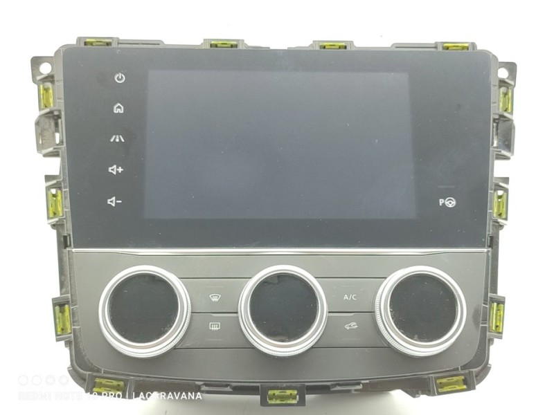 Recambio de pantalla multifuncion para renault kadjar business referencia OEM IAM 688301818R  