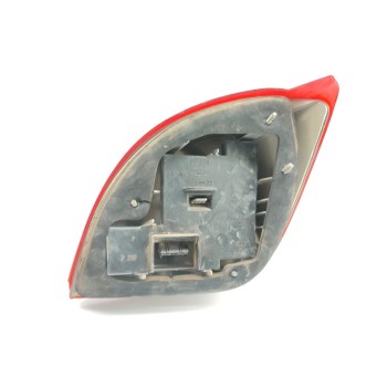 Recambio de piloto trasero izquierdo para ford fiesta berlina ghia referencia OEM IAM   