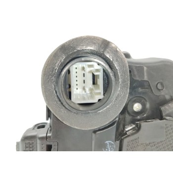 Recambio de cerradura puerta trasera derecha para toyota rav 4 (a3) active referencia OEM IAM 6905042021  