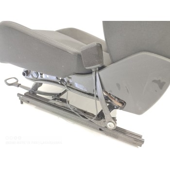 Recambio de asiento delantero derecho para volkswagen polo advance referencia OEM IAM 2Q4881106H  