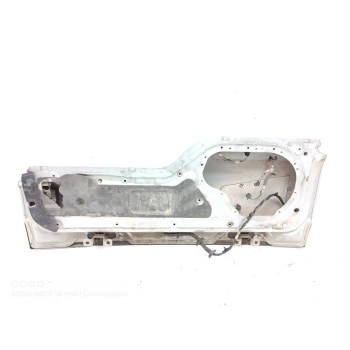 Recambio de porton trasero para land rover discovery v6 td hse referencia OEM IAM   