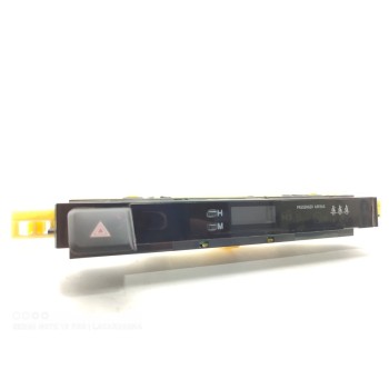 Recambio de warning para toyota rav 4 active referencia OEM IAM 8395042080  