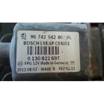 Recambio de elevalunas delantero izquierdo para peugeot 208 access referencia OEM IAM 9674254280  