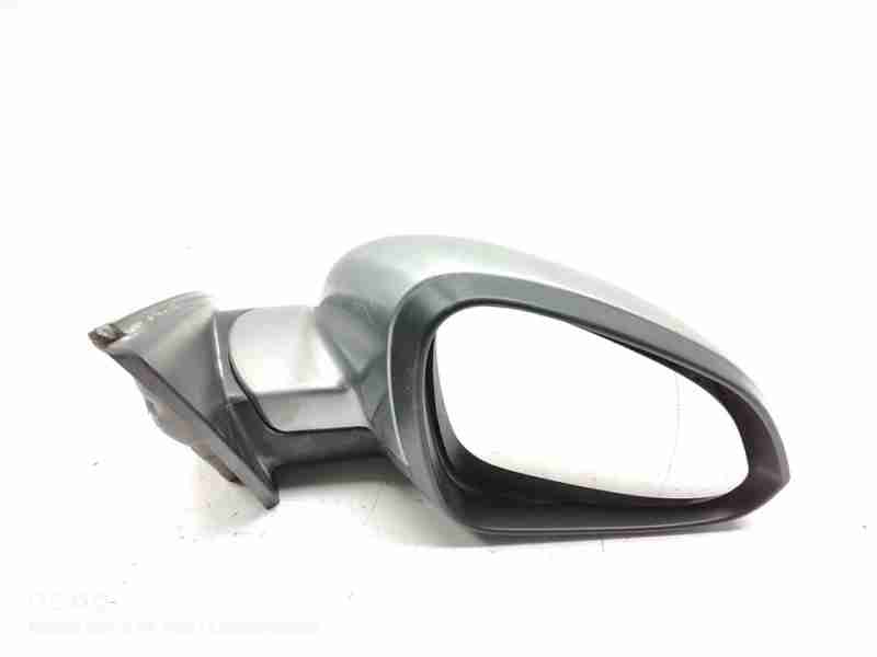 Recambio de salpicadero para opel insignia berlina cosmo referencia OEM IAM 13268739  
