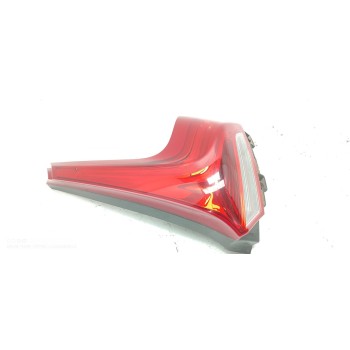 Recambio de piloto trasero derecho para volvo v40 kinetic referencia OEM IAM 31395845  