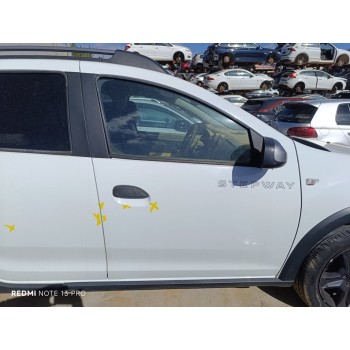 Recambio de puerta delantera derecha para dacia sandero stepway referencia OEM IAM 801008681R  