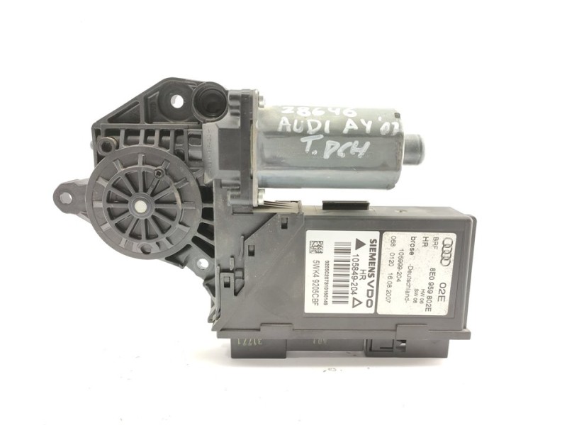 Recambio de motor elevalunas trasero derecho para audi a4 berlina (8e) 2.7 tdi (dpf) referencia OEM IAM 8E0959802E  