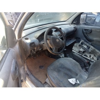 opel combo tour del año 2004