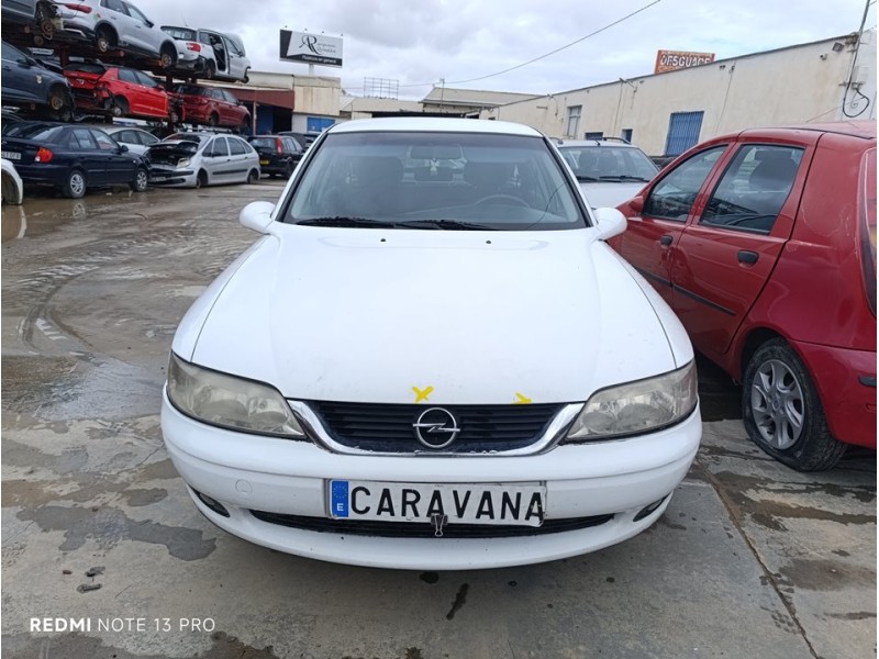 opel vectra b berlina del año 1999