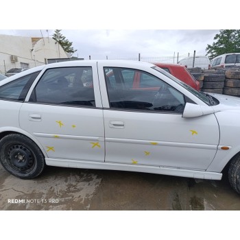 opel vectra b berlina del año 1999