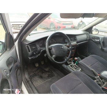 opel vectra b berlina del año 1999