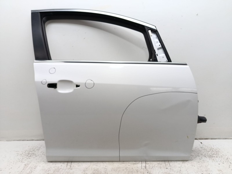 Recambio de puerta delantera derecha para opel astra j lim. 4türig business referencia OEM IAM 13285607  