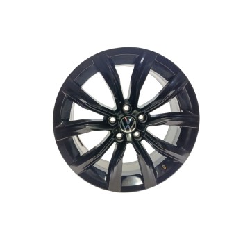 Recambio de llanta para volkswagen t-roc advance referencia OEM IAM 2GA601025AB  