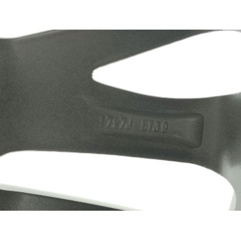 Recambio de llanta para toyota verso comfort referencia OEM IAM 426110F200  