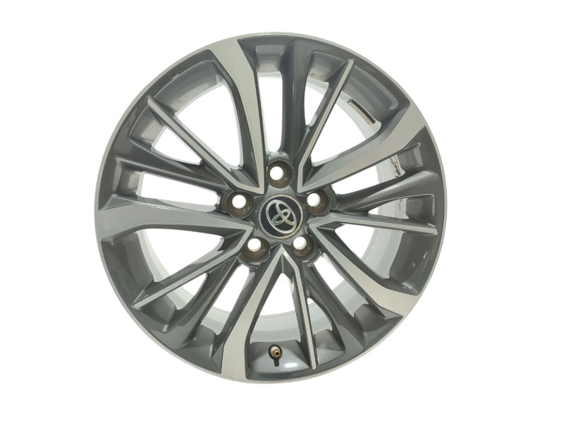 Recambio de llanta para toyota verso comfort referencia OEM IAM 426110F200  