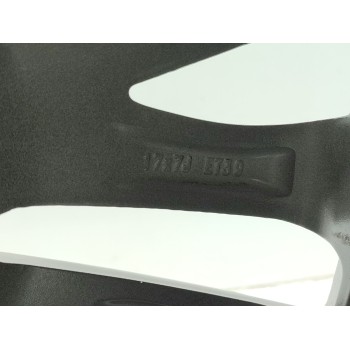 Recambio de llanta para toyota verso comfort referencia OEM IAM 426110F200  