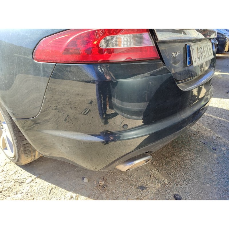 Recambio de paragolpes trasero para jaguar xf 3.0 v6 diesel premium luxury referencia OEM IAM 8X2317D781AC  