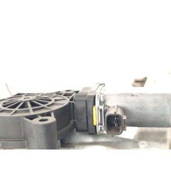 Recambio de elevalunas delantero derecho para dacia sandero comfort referencia OEM IAM 807209299R  