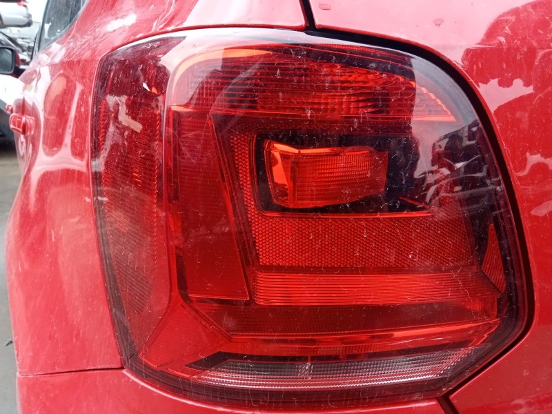 Recambio de piloto trasero izquierdo para volkswagen polo v (6r1, 6c1) 1.2 tsi 16v referencia OEM IAM 6C0945095M  