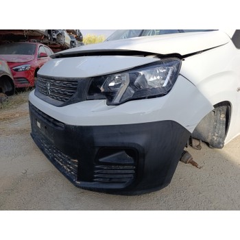 Recambio de paragolpes delantero para peugeot partner pro l2 referencia OEM IAM 1632654680  
