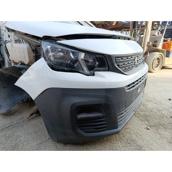 Recambio de paragolpes delantero para peugeot partner pro l2 referencia OEM IAM 1632654680  